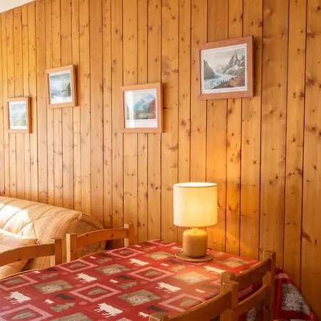 Confortable A Chamonix-mont-blanc Avec Balcon * Chamonix