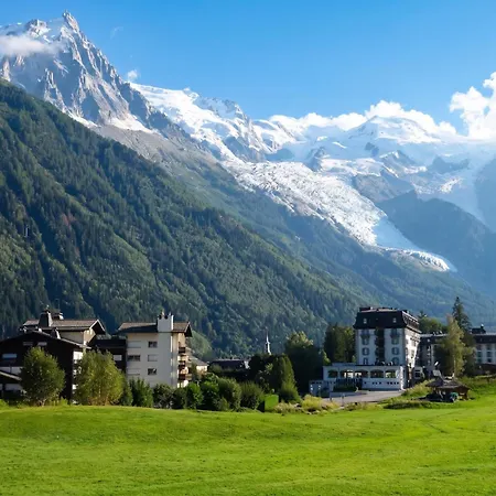 Confortable A Chamonix-mont-blanc Avec Balcon Chamonix